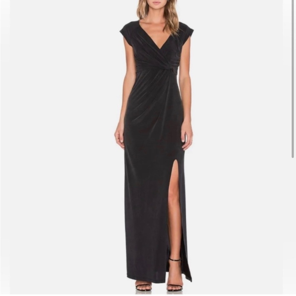 Jetset Diaries black maxi dress with slit size XS